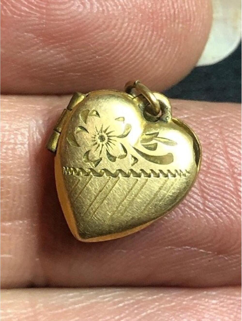 B3593 TG Vintage Heart Locket Pendant 12K Gold Filled Engraved Floral Charm 14mm